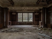 Abandoned Orphanage Escape